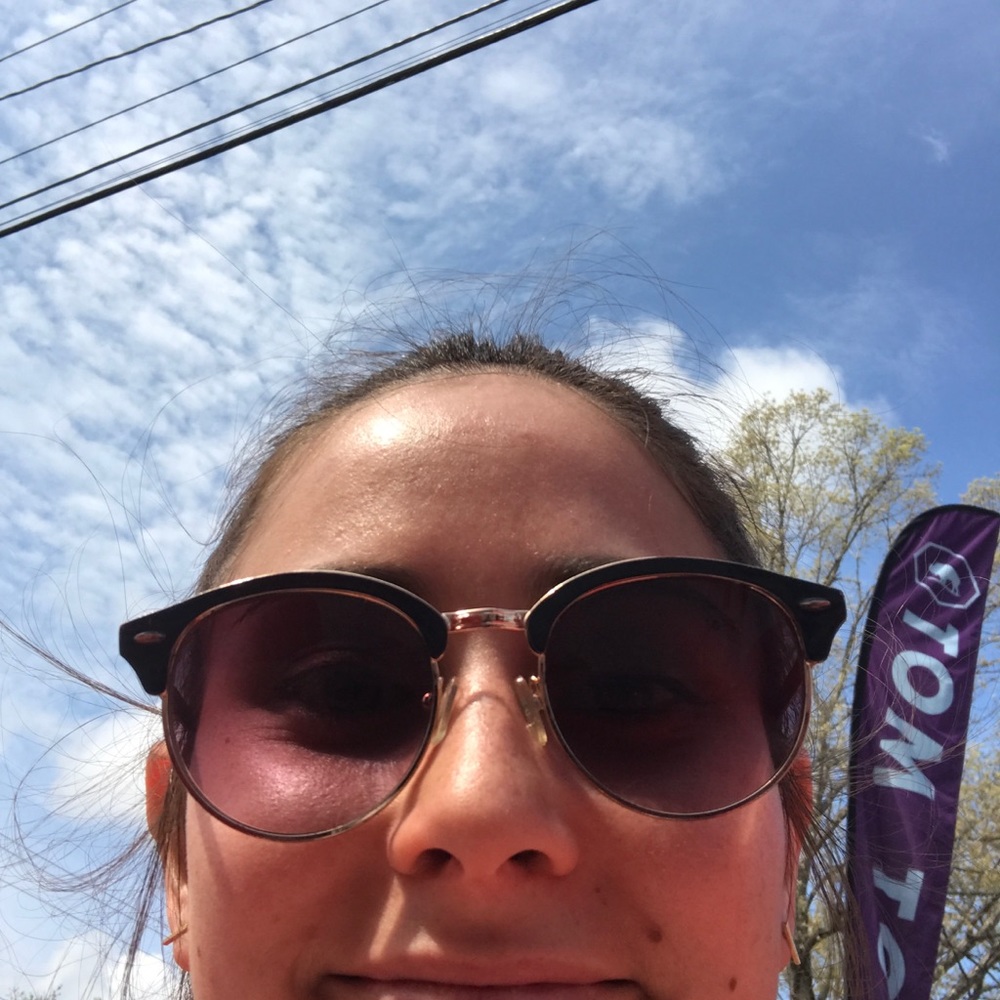 Meet your Posher, Zahra